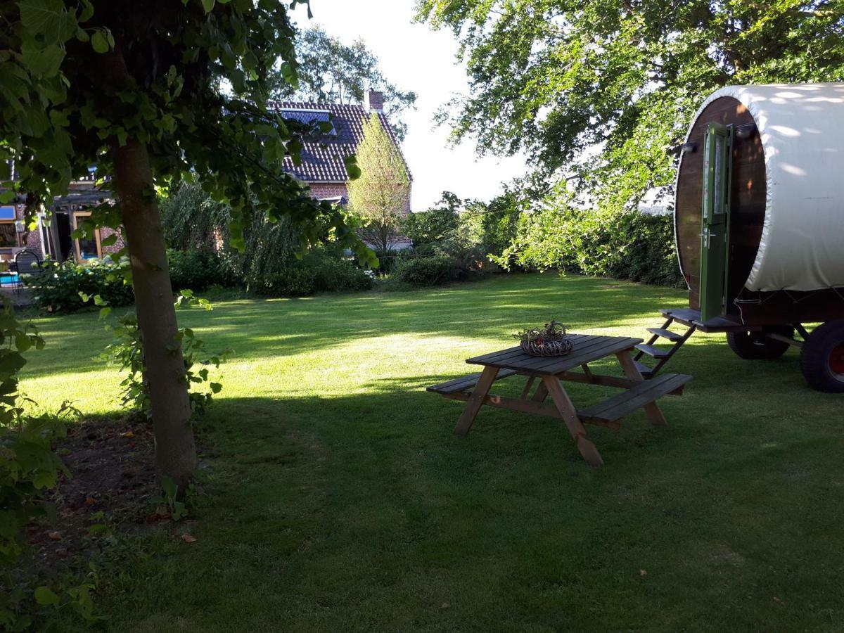 Irish Bowtop Op Het Platteland Van Huize Ouwervelden Wouwsche Plantage Luaran gambar